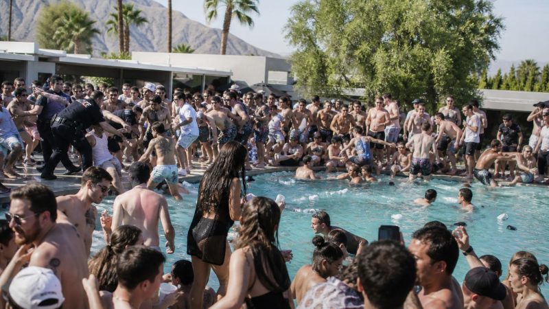Palm Springs pool party turns chaotic after Chainsmokers set