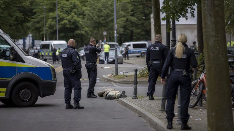 Berlin Pride Attack Suspect Shot Dead by Police