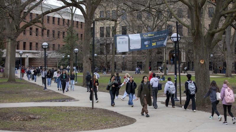 Michigan grades policy hides freshman marks