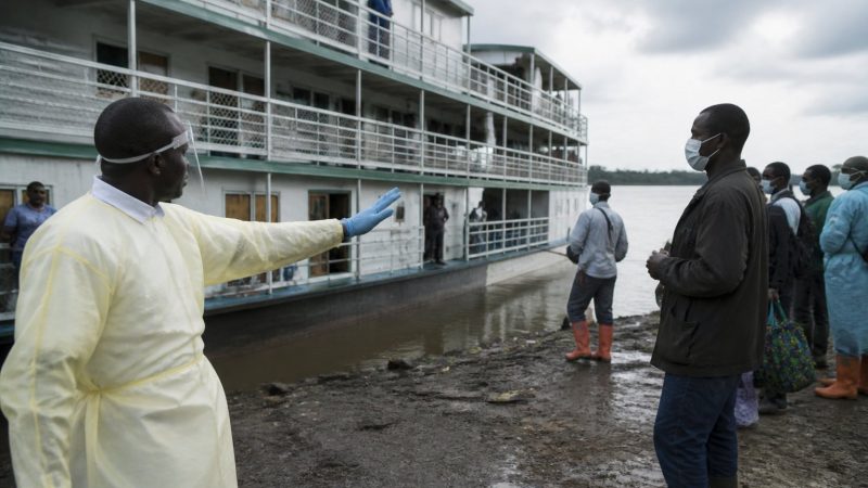 Congo River Boat Quarantined After Ebola Deaths