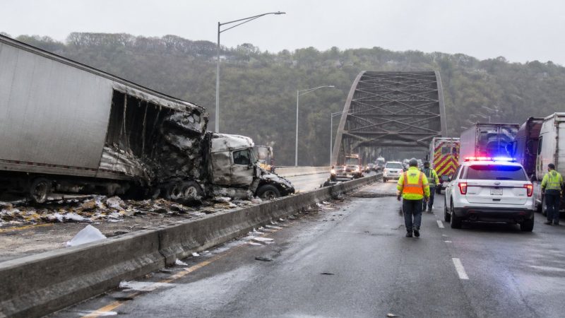I-87 tractor-trailer crash at South Nyack bridge