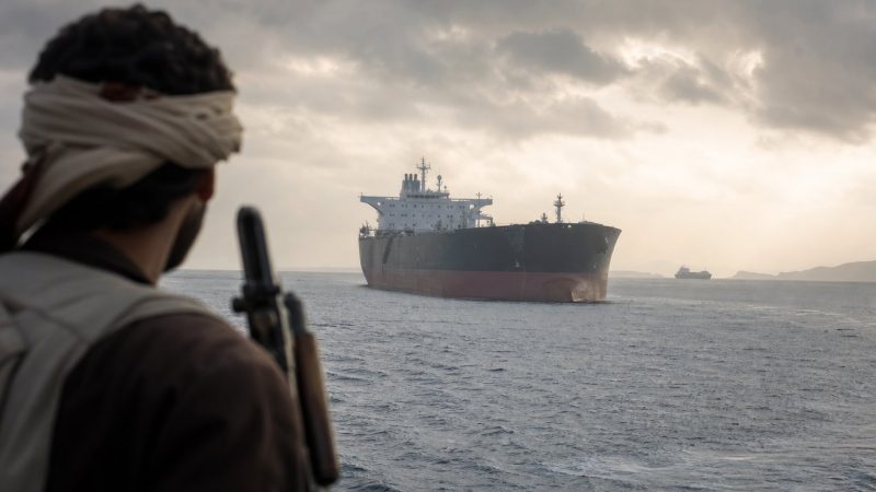 Red Sea tankers turn back after Houthi threat